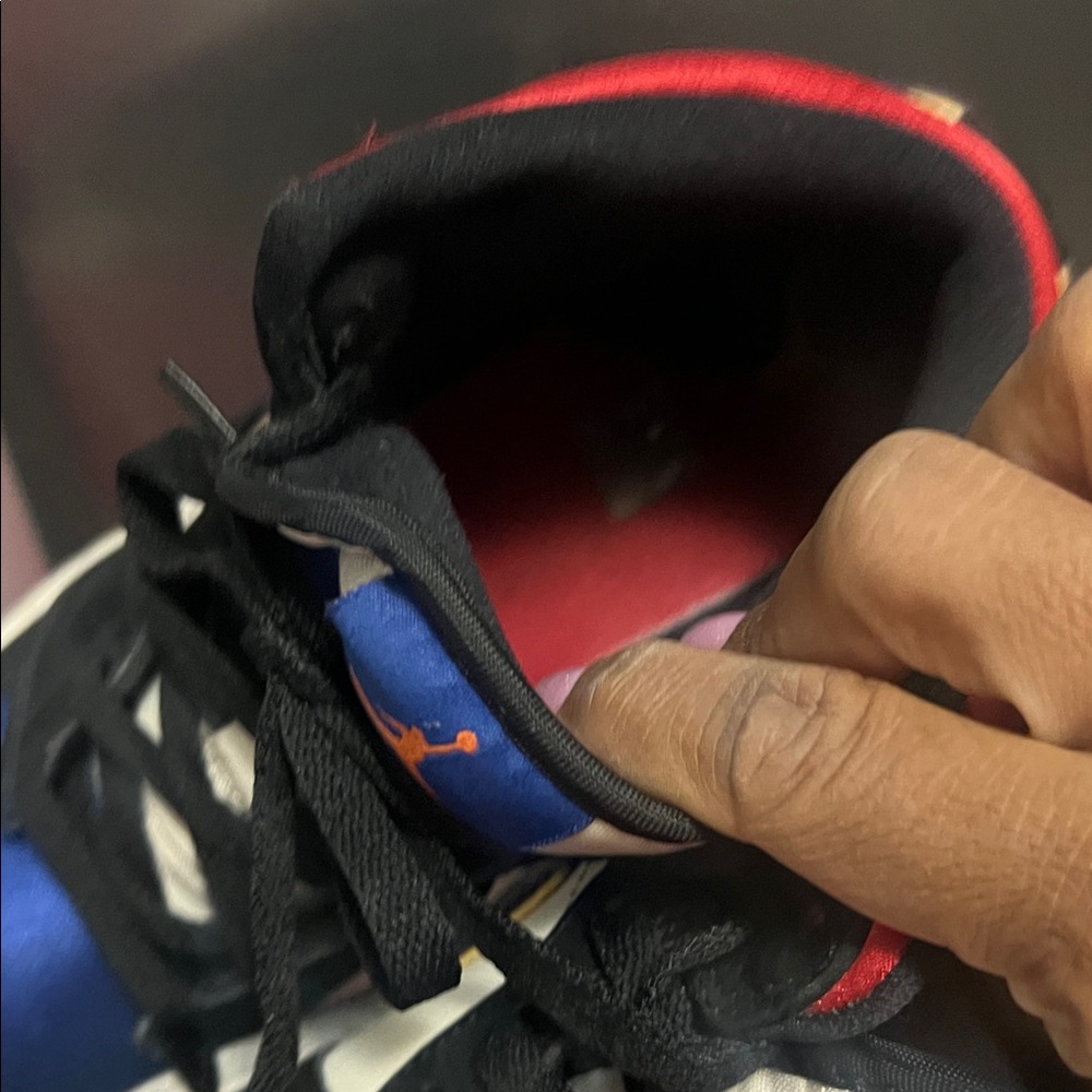 Jordan 1 - Picture 5 of 10
